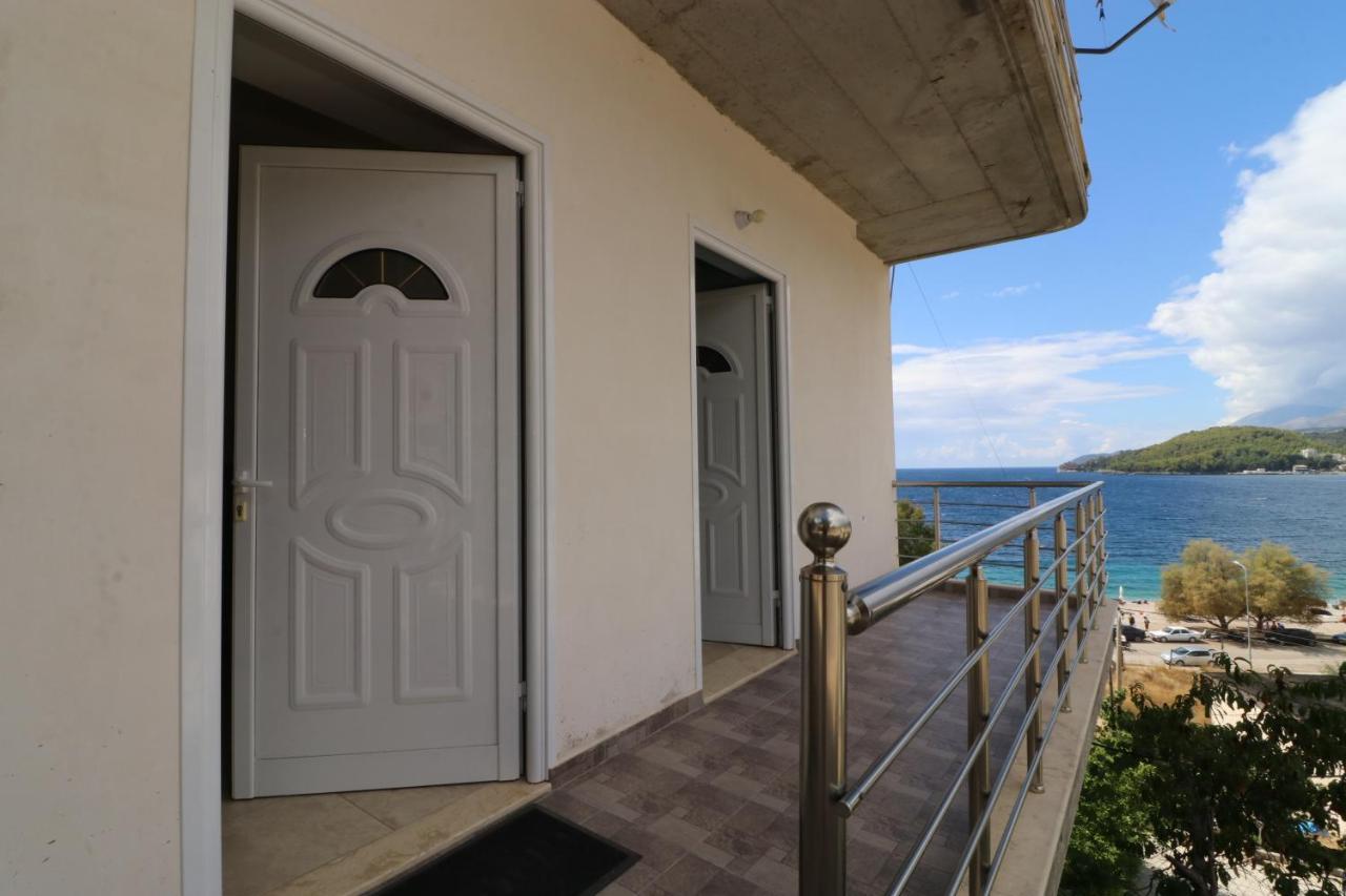 Rooms With View Himare Exterior foto