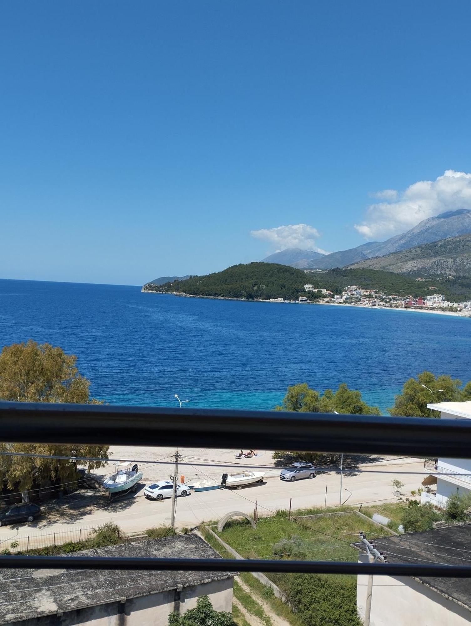 Rooms With View Himare Exterior foto