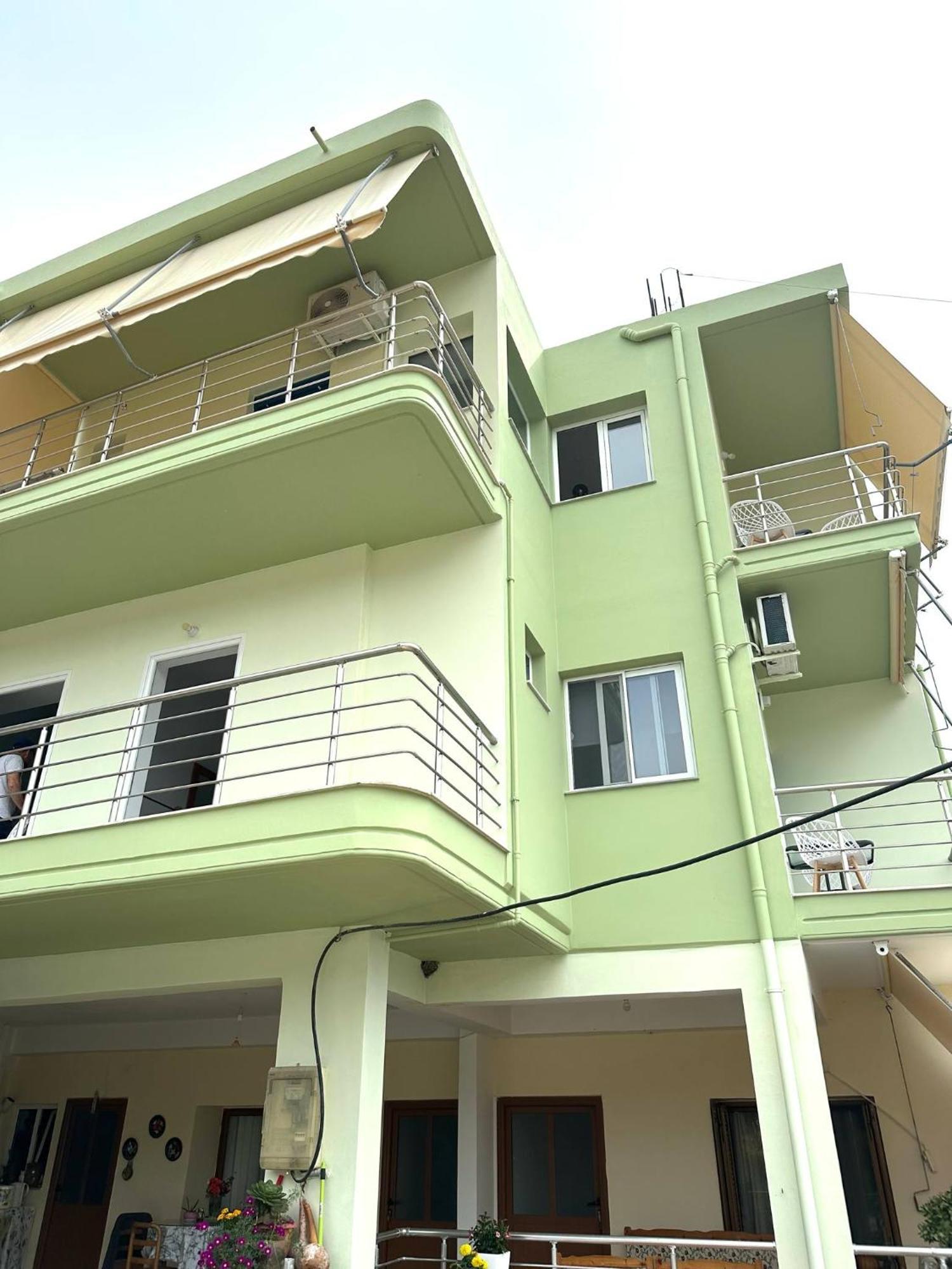 Rooms With View Himare Exterior foto